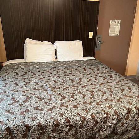 University Manor Inn Buffalo Ngoại thất bức ảnh