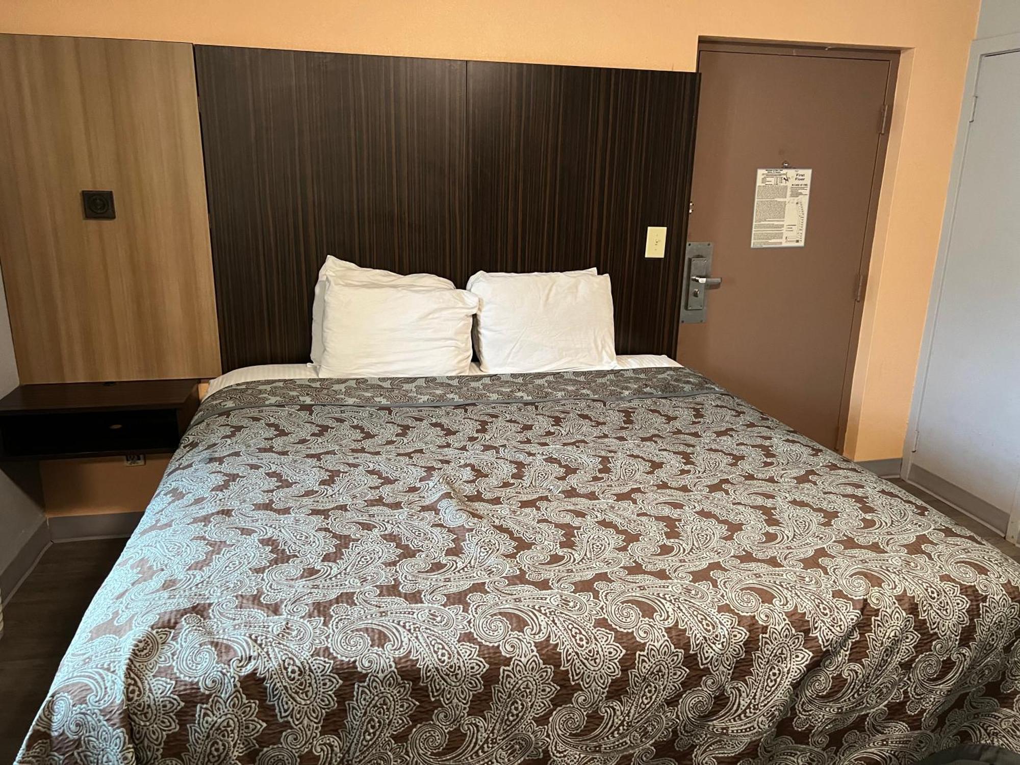 University Manor Inn Buffalo Ngoại thất bức ảnh
