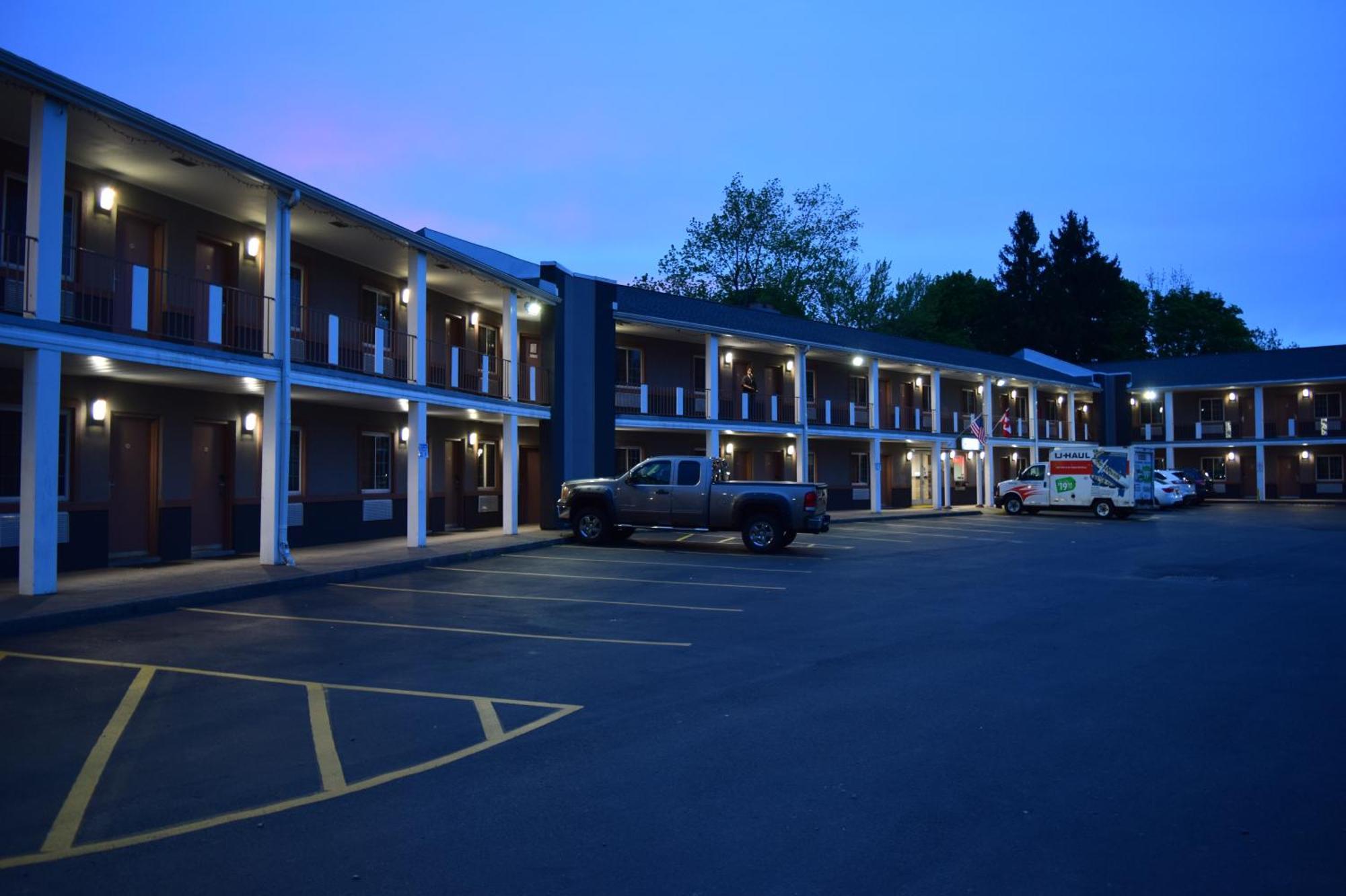 University Manor Inn Buffalo Ngoại thất bức ảnh